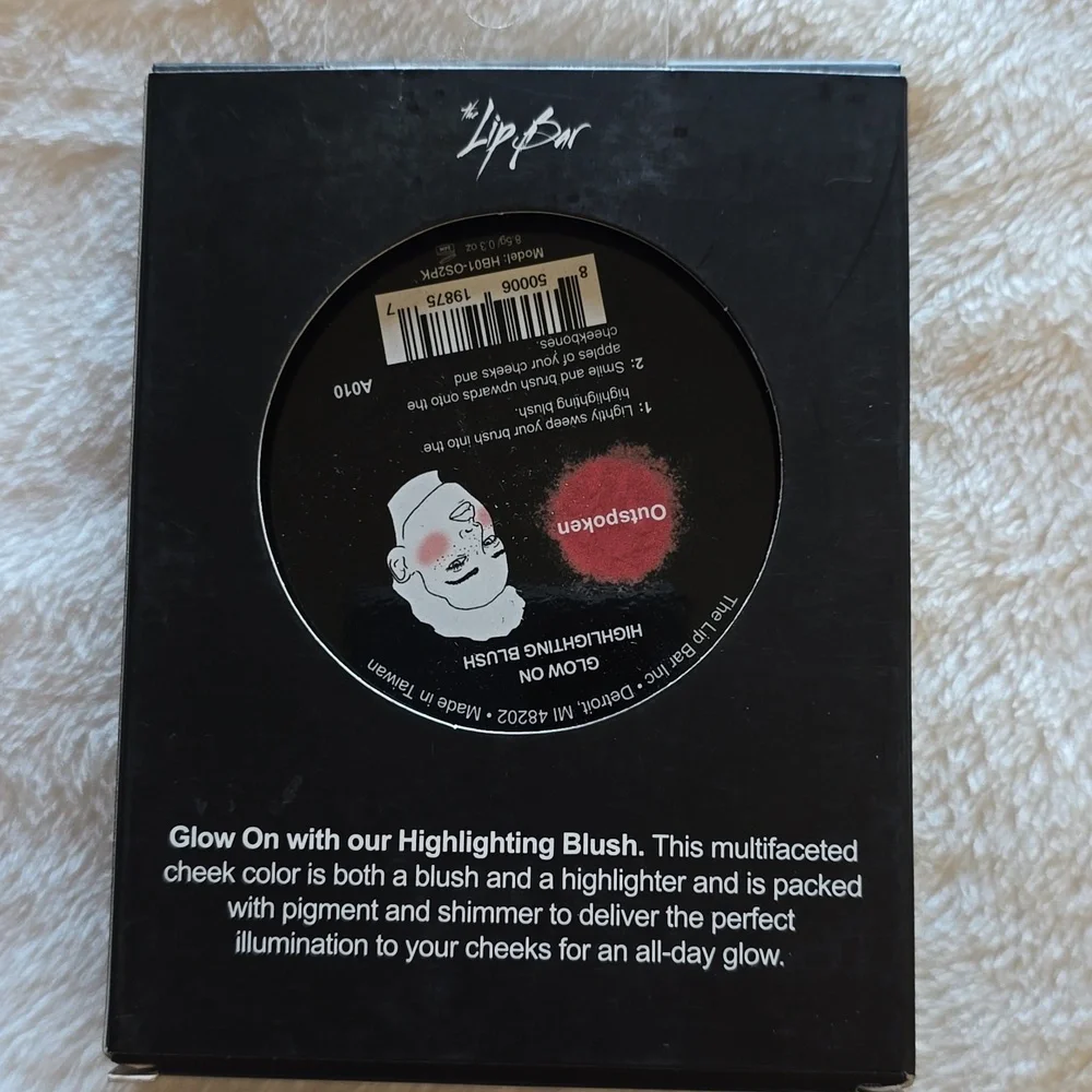 The Lip‎ Bar Glow On Highlighting Blush NWT